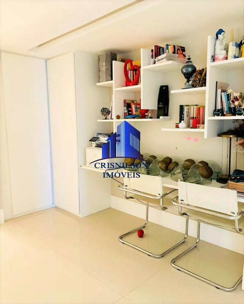 Apartamento à venda com 4 quartos, 276m² - Foto 18