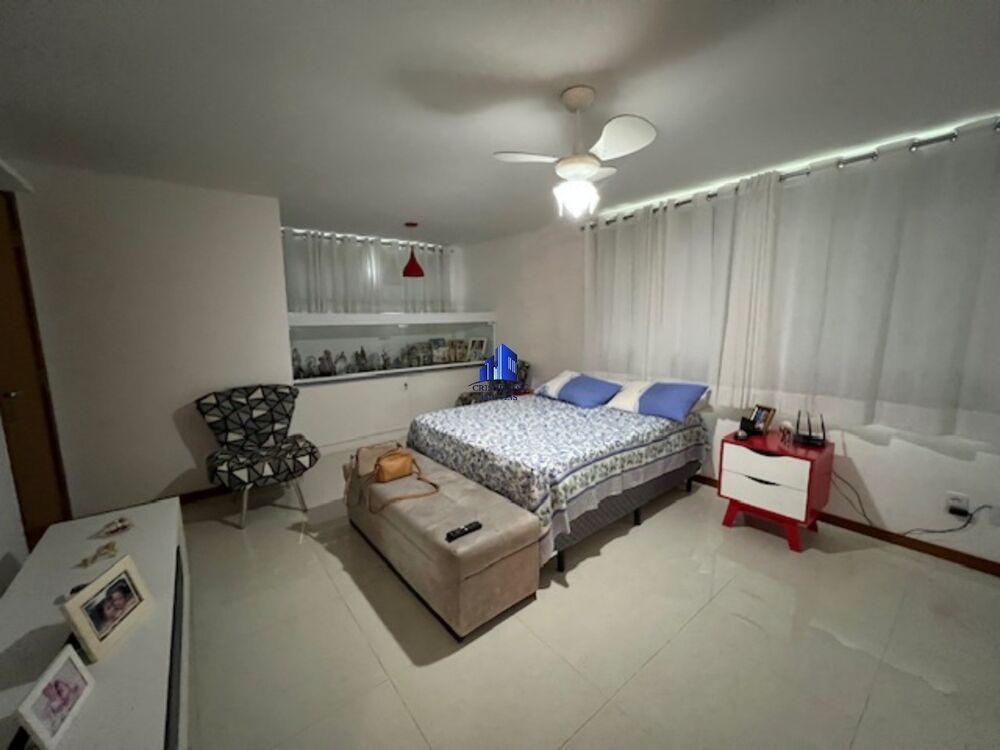 Casa de Condomínio à venda com 4 quartos, 202m² - Foto 11