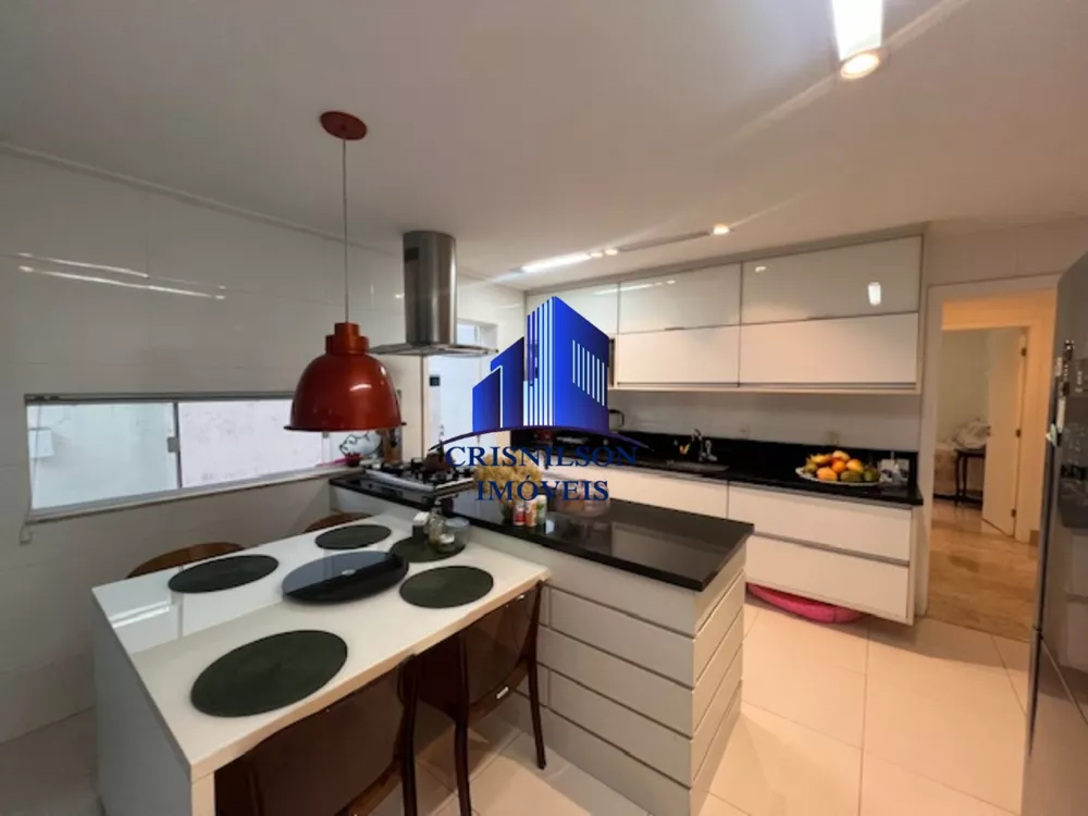 Casa de Condomínio à venda com 4 quartos, 420m² - Foto 18