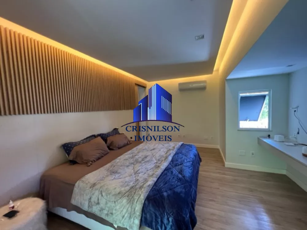 Casa de Condomínio à venda com 4 quartos, 361m² - Foto 17