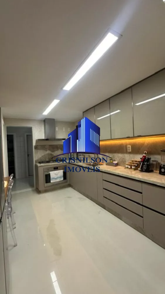 Apartamento à venda com 4 quartos, 243m² - Foto 14