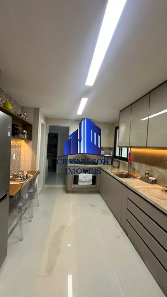 Apartamento à venda com 4 quartos, 243m² - Foto 12