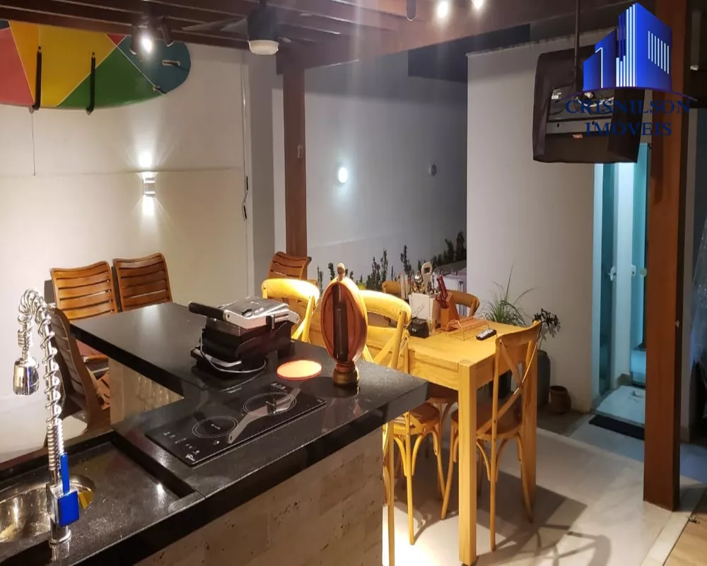 Casa de Condomínio à venda com 4 quartos, 350m² - Foto 18