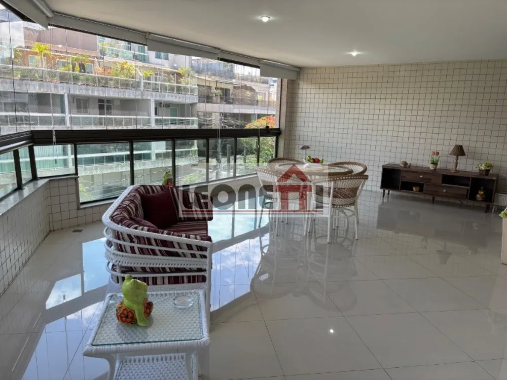 Apartamento, 3 quartos, 107 m² - Foto 2