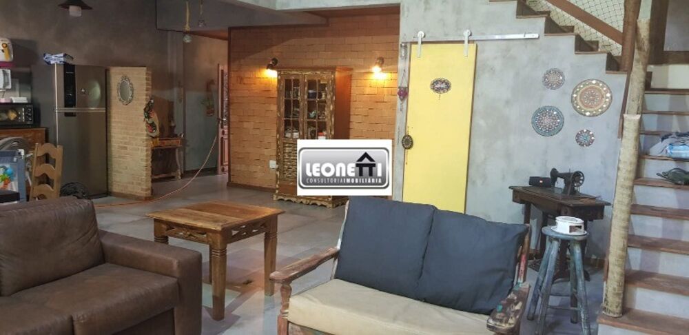 Casa, 3 quartos, 260 m² - Foto 6