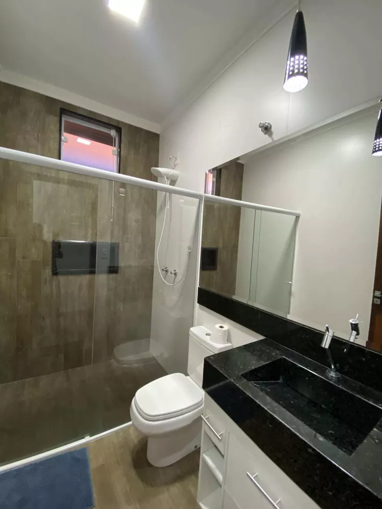 Casa, 3 quartos, 200 m² - Foto 1