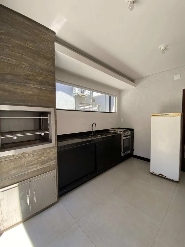 Casa, 3 quartos, 200 m² - Foto 7