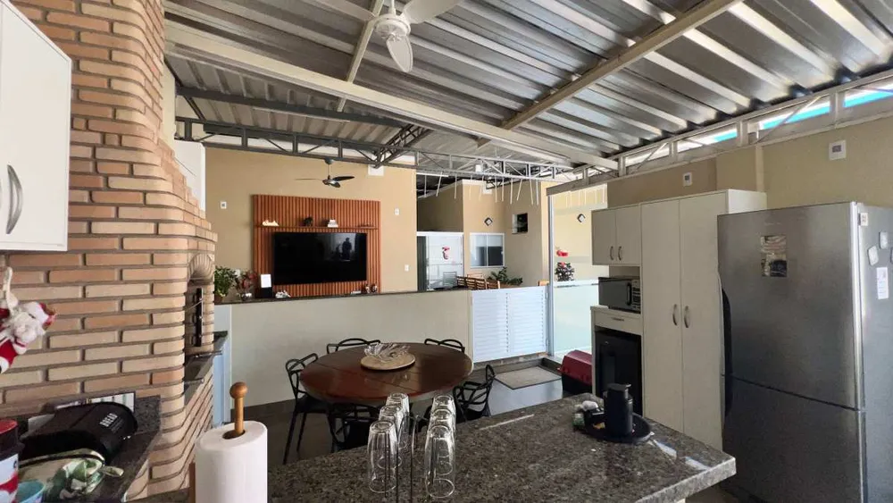 Casa, 4 quartos, 165 m² - Foto 4