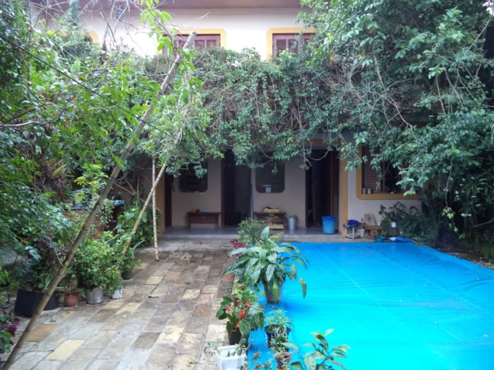 Sobrado, 4 quartos, 240 m² - Foto 1