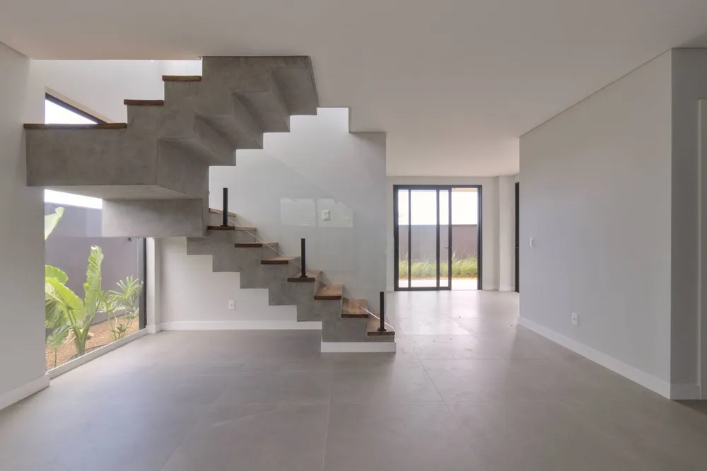 Casa, 3 quartos, 256 m² - Foto 2
