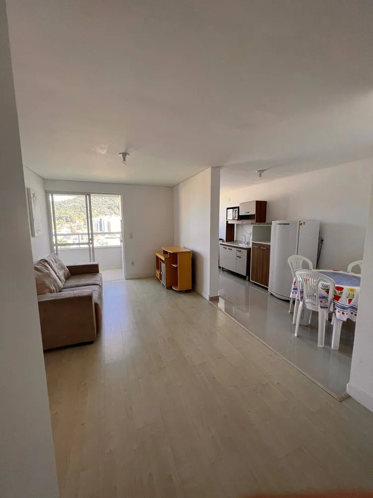 Apartamento, 2 quartos, 75090 m² - Foto 5