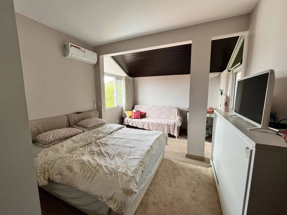 Casa, 4 quartos, 280 m² - Foto 8