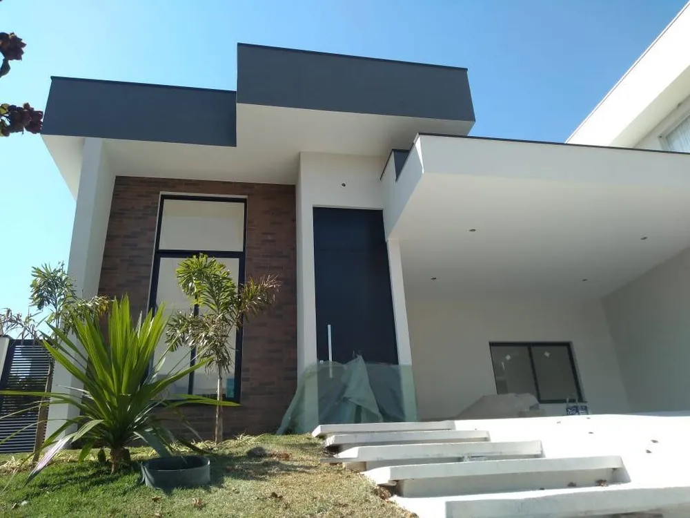 Casa, 3 quartos, 222 m² - Foto 1