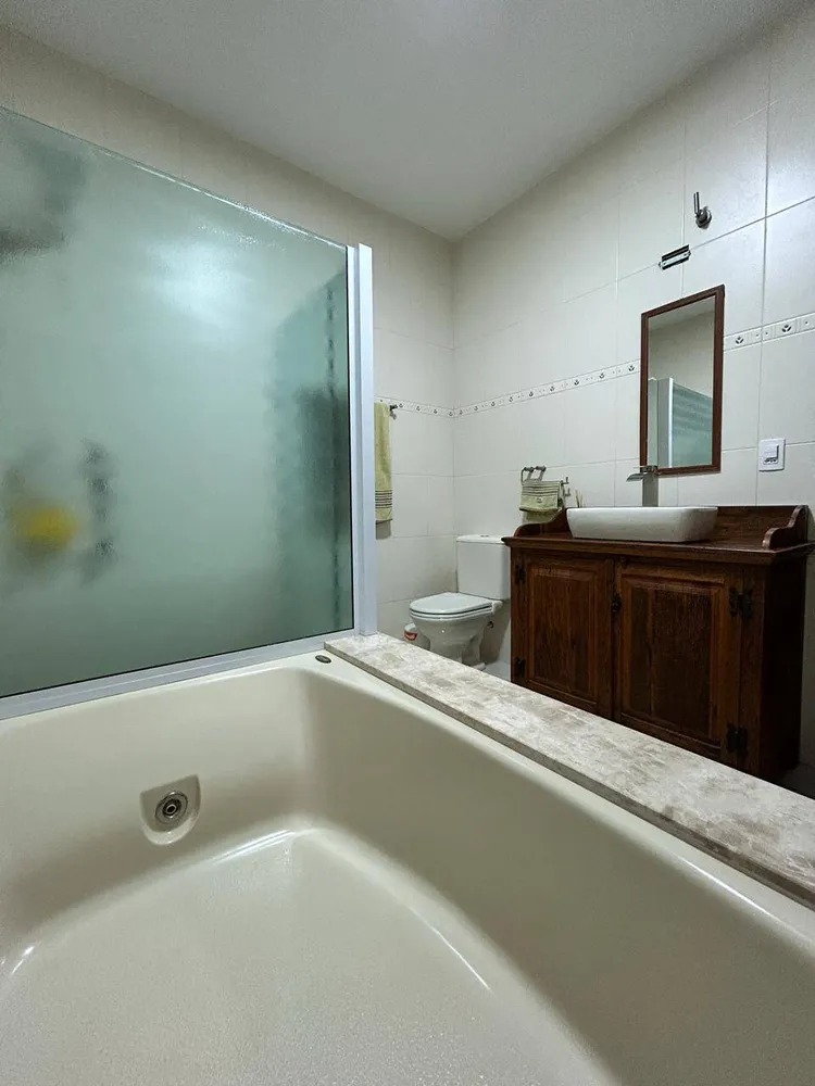 Casa, 4 quartos, 257 m² - Foto 13