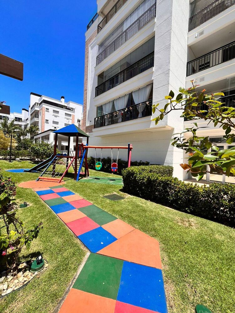 Apartamento à venda com 3 quartos, 97m² - Foto 4