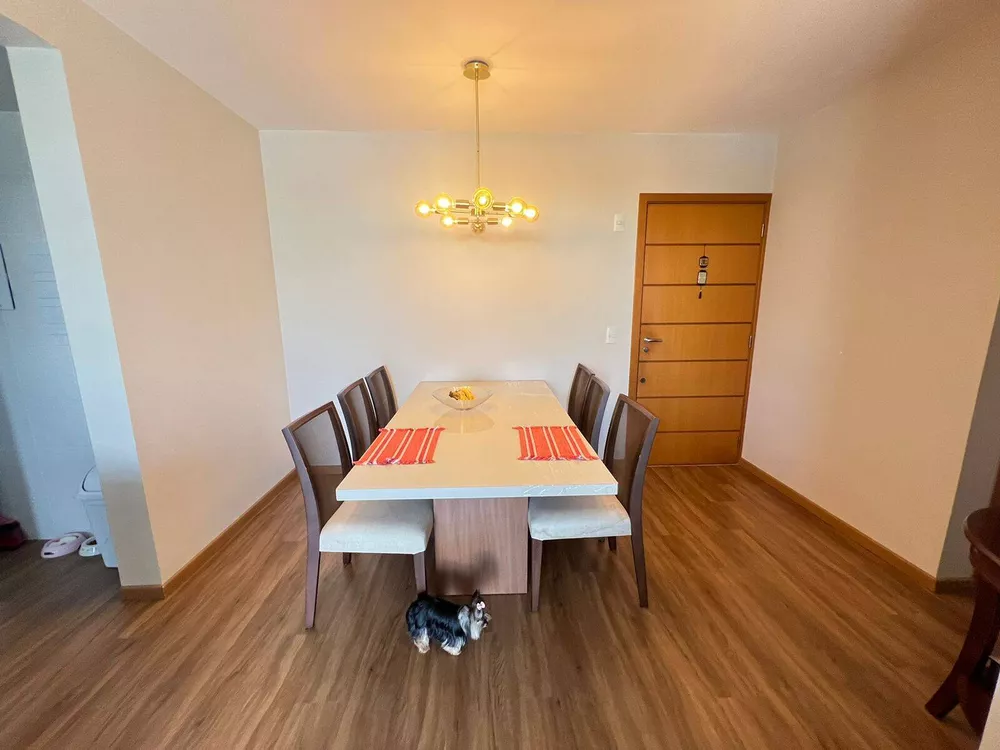 Apartamento à venda com 2 quartos, 84m² - Foto 2