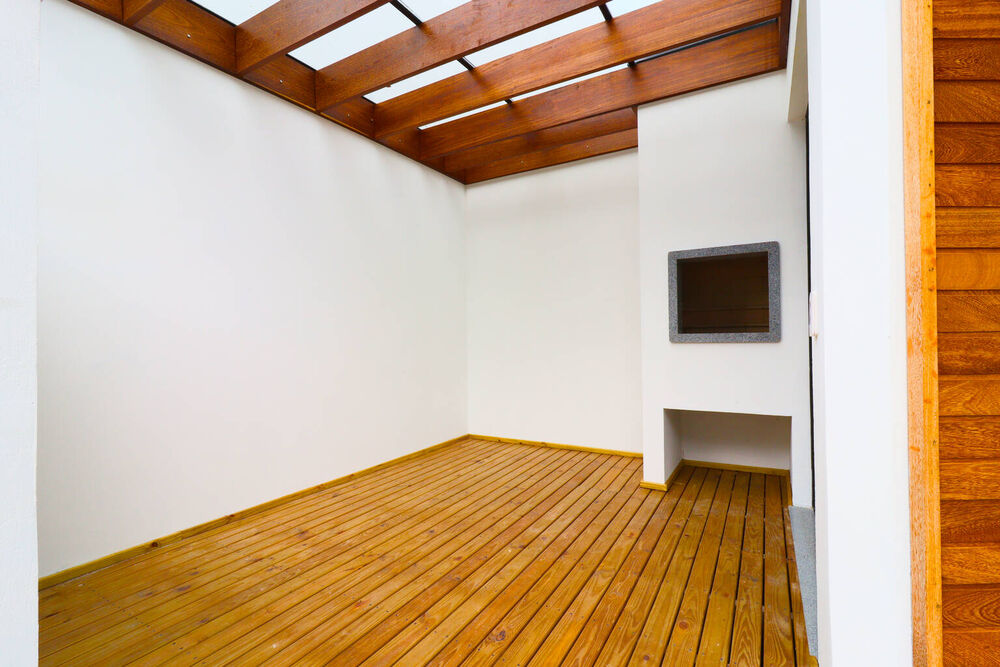 Casa à venda com 3 quartos, 197m² - Foto 4