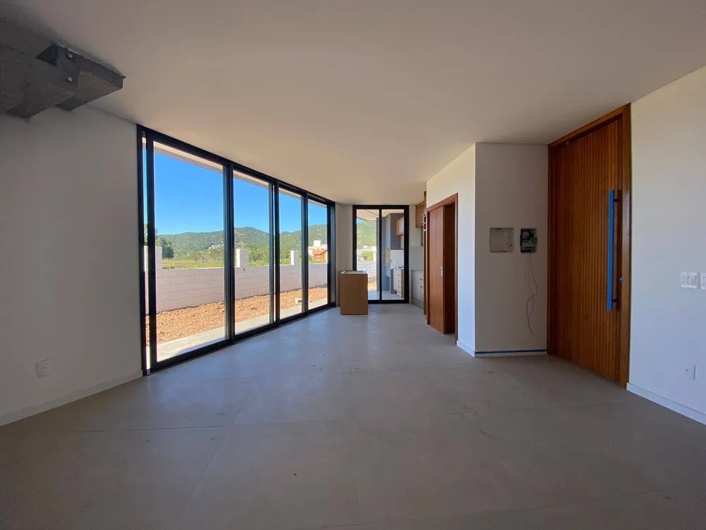 Casa, 3 quartos, 134 m² - Foto 1