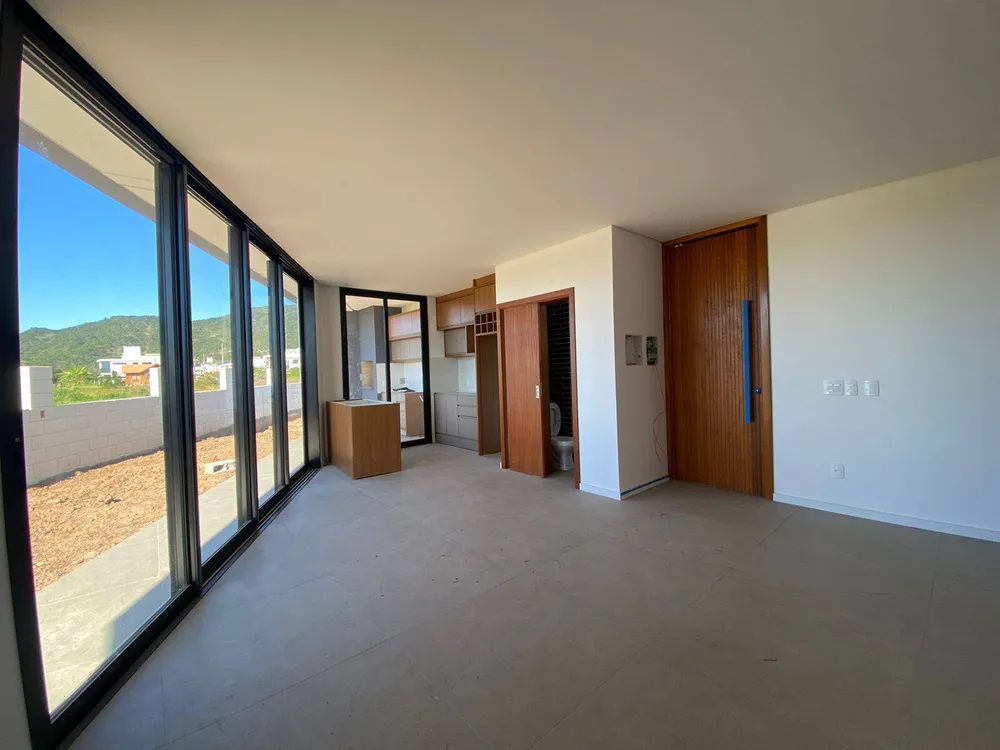 Casa, 3 quartos, 134 m² - Foto 2