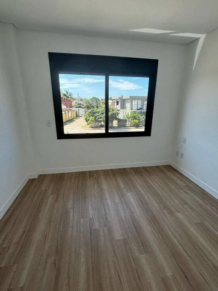 Casa, 3 quartos, 157 m² - Foto 8