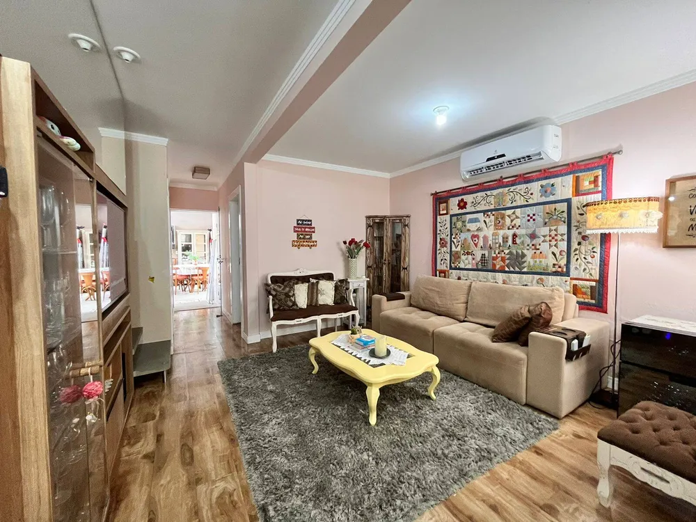 Casa, 2 quartos, 106 m² - Foto 1