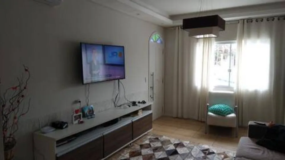 Casa, 3 quartos, 220 m² - Foto 8