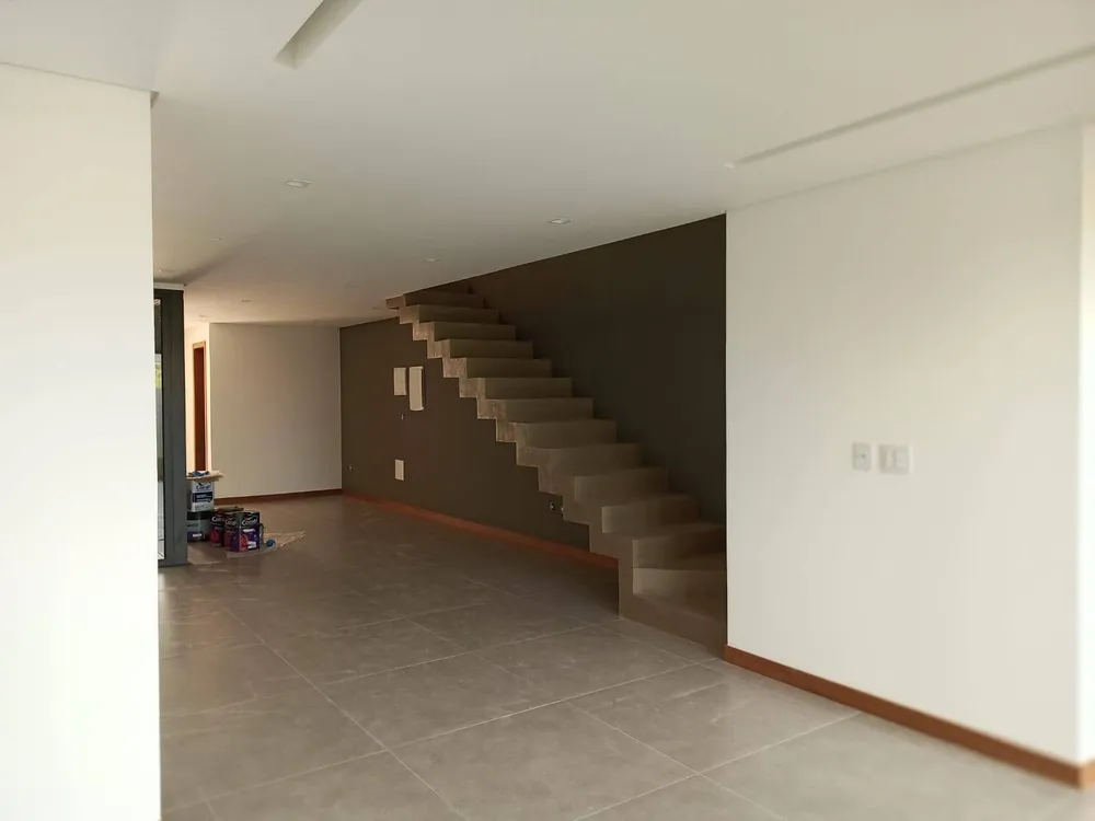 Casa, 3 quartos, 160 m² - Foto 1