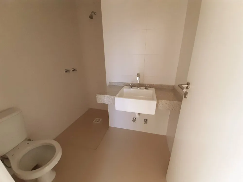 Apartamento, 3 quartos, 190 m² - Foto 3