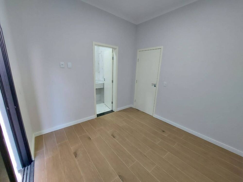 Casa, 3 quartos, 184 m² - Foto 1