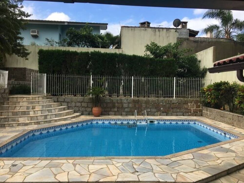 Casa à venda com 4 quartos, 385m² - Foto 3