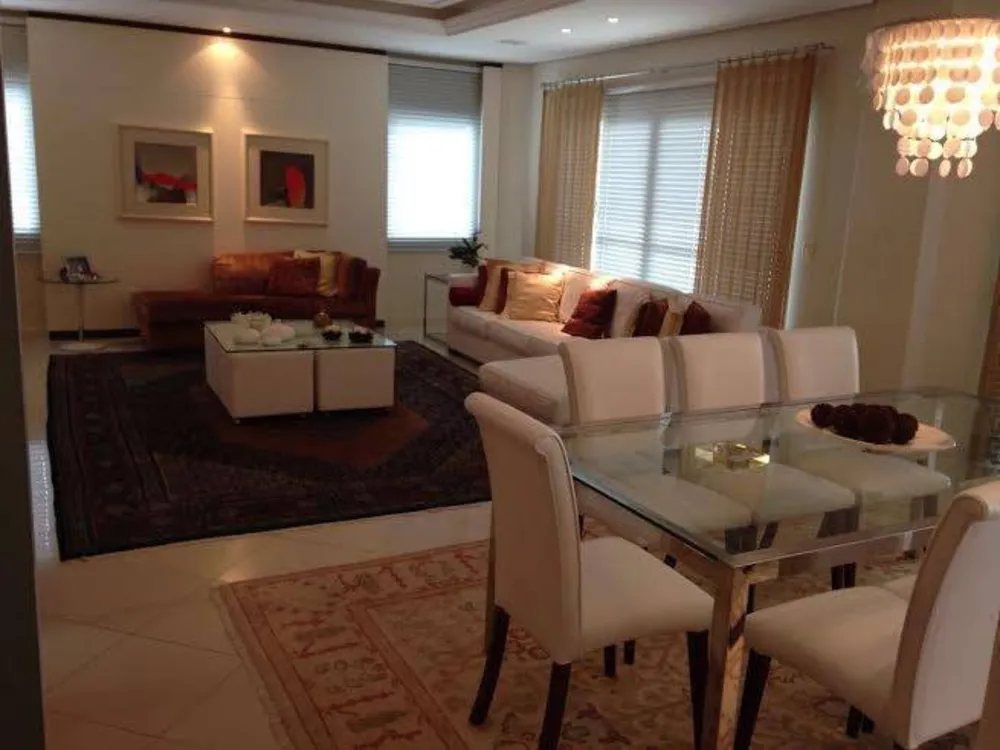 Casa, 5 quartos, 484 m² - Foto 1