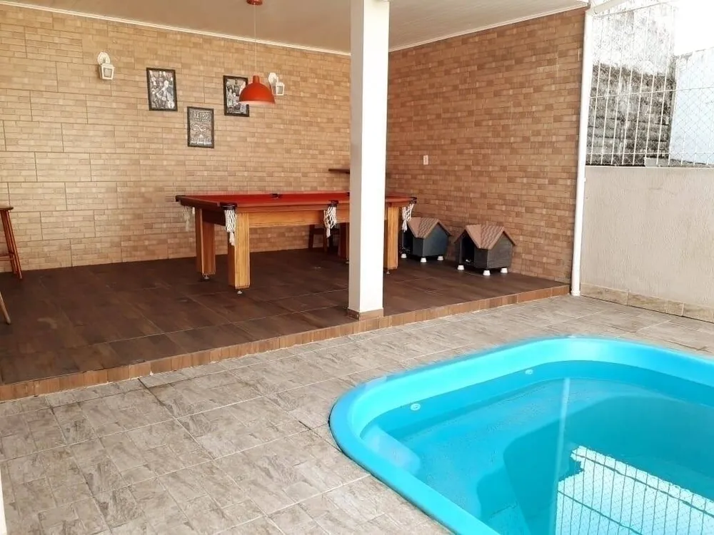 Casa, 4 quartos, 166 m² - Foto 2