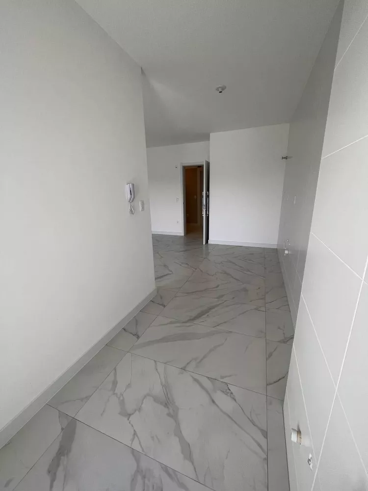 Apartamento à venda com 2 quartos, 80m² - Foto 6