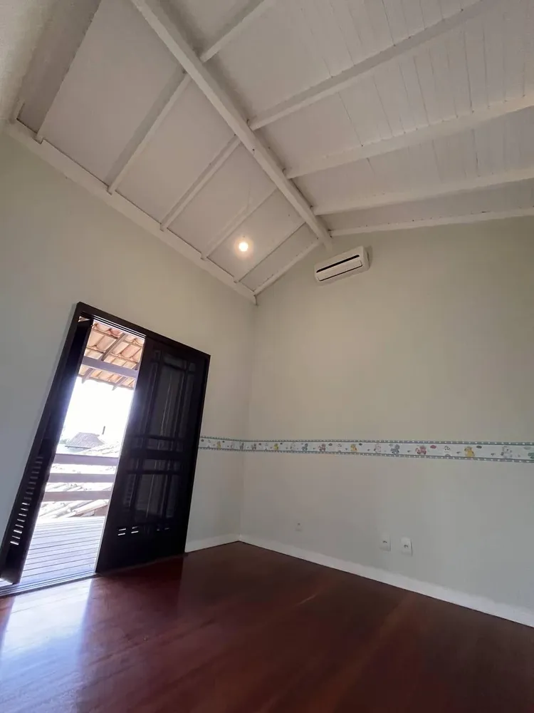 Casa, 4 quartos, 230 m² - Foto 8