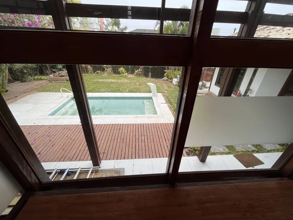 Casa, 4 quartos, 230 m² - Foto 13
