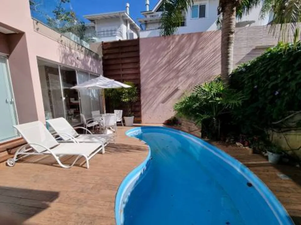 Casa, 4 quartos, 345 m² - Foto 1