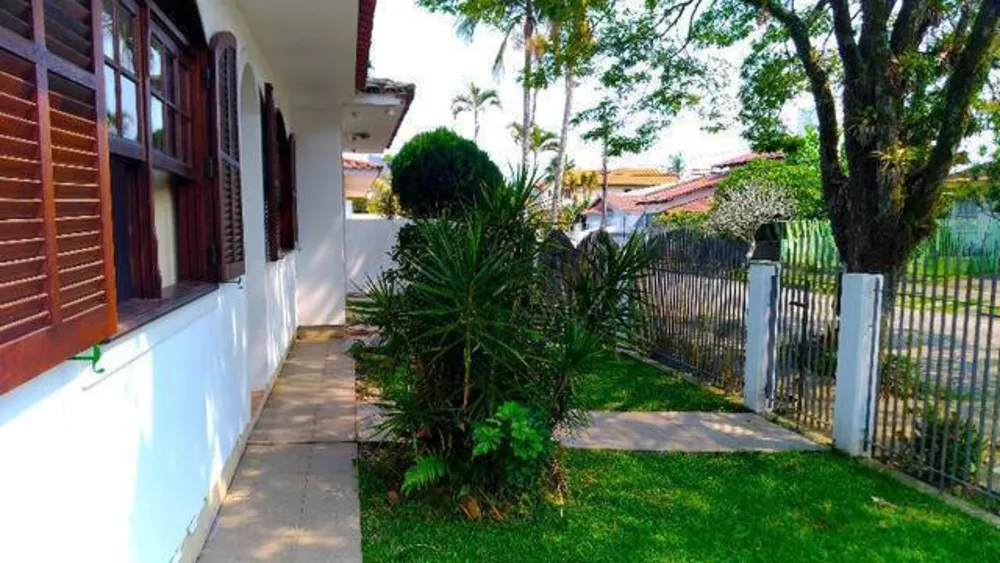 Casa, 3 quartos, 250 m² - Foto 3