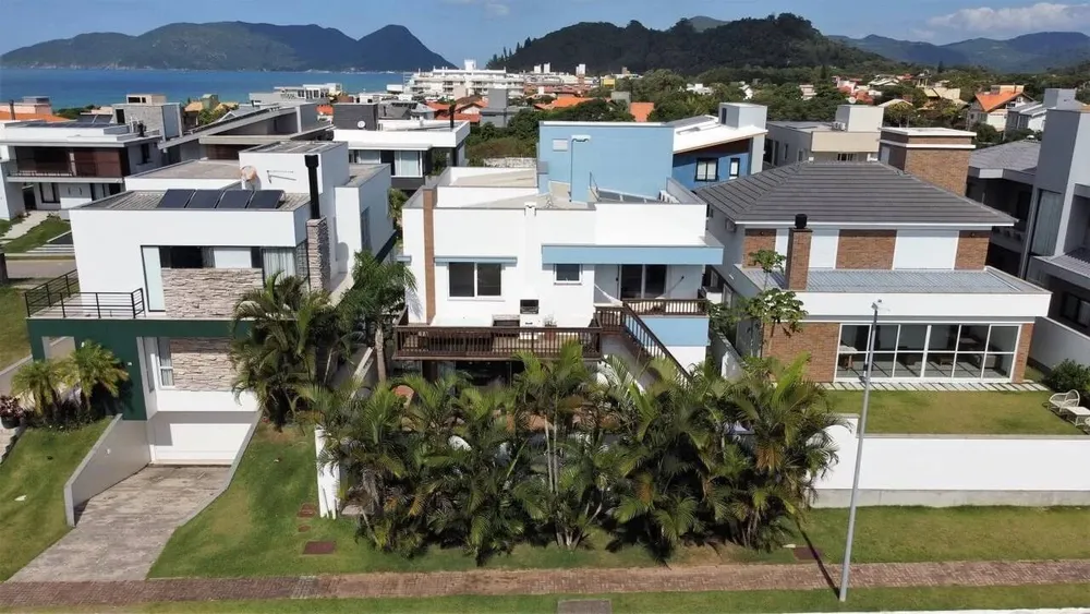 Casa, 5 quartos, 363 m² - Foto 3