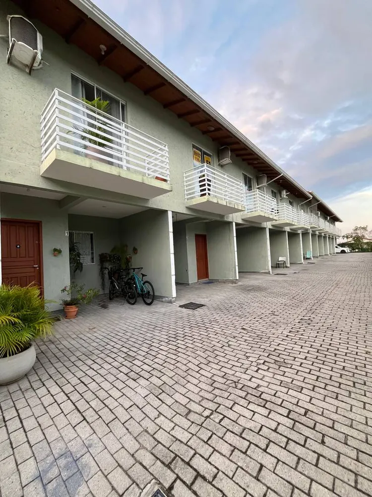 Casa, 2 quartos, 67 m² - Foto 1