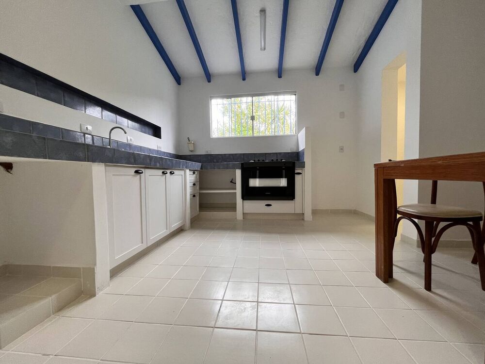 Casa, 5 quartos, 340 m² - Foto 2