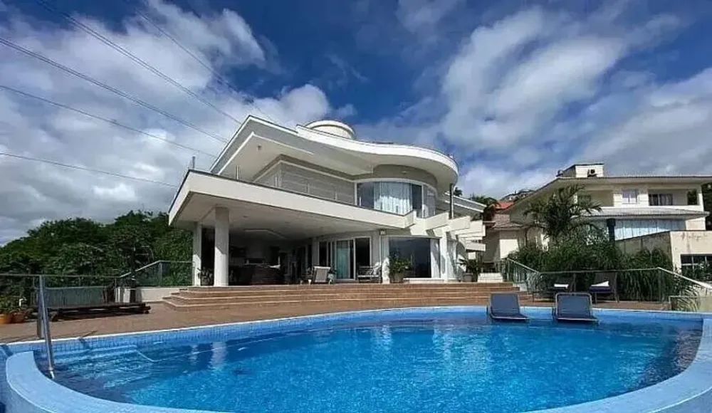Casa, 4 quartos, 1000 m² - Foto 1