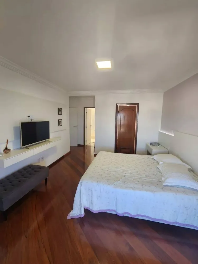 Casa, 4 quartos, 245 m² - Foto 11