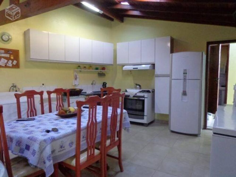 Casa à venda com 2 quartos, 148m² - Foto 2