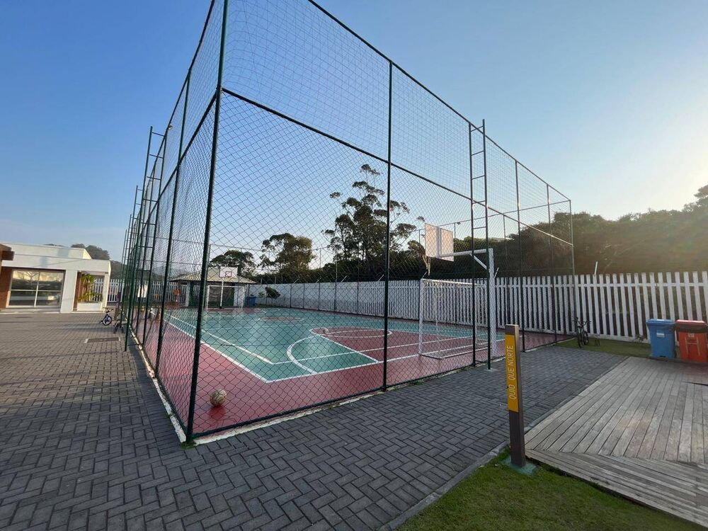 Casa à venda com 2 quartos, 78m² - Foto 2