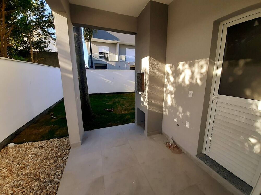 Casa, 3 quartos, 168 m² - Foto 1