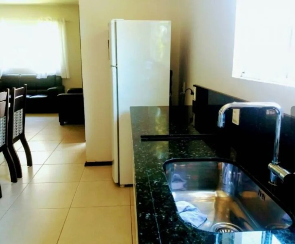 Casa, 4 quartos, 161 m² - Foto 2