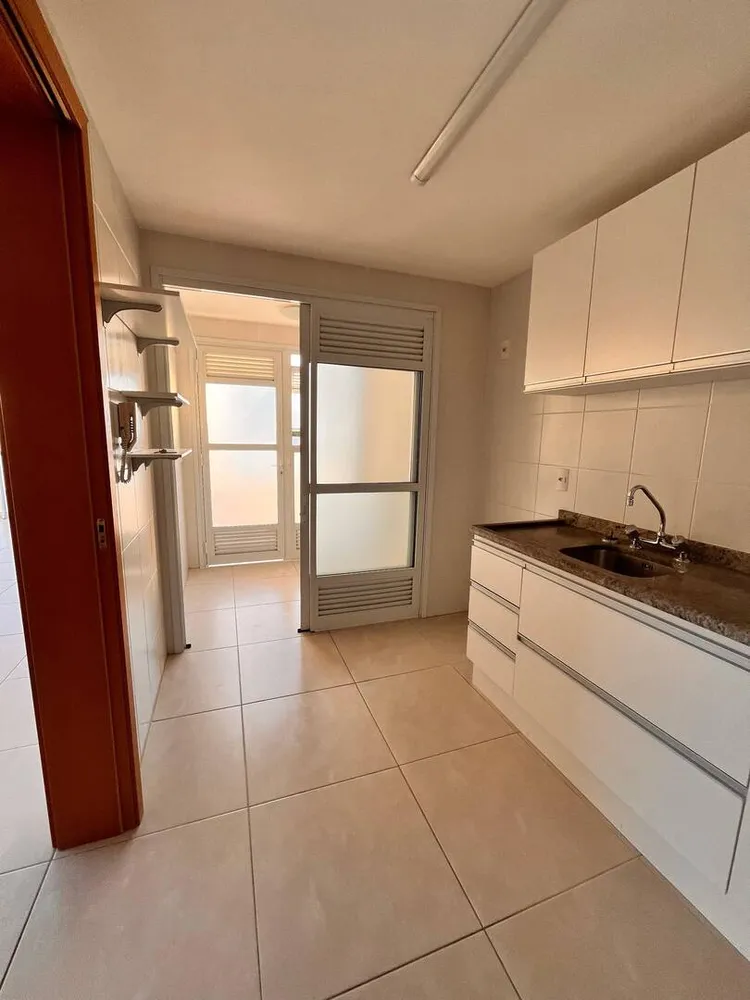 Apartamento, 3 quartos, 245 m² - Foto 6
