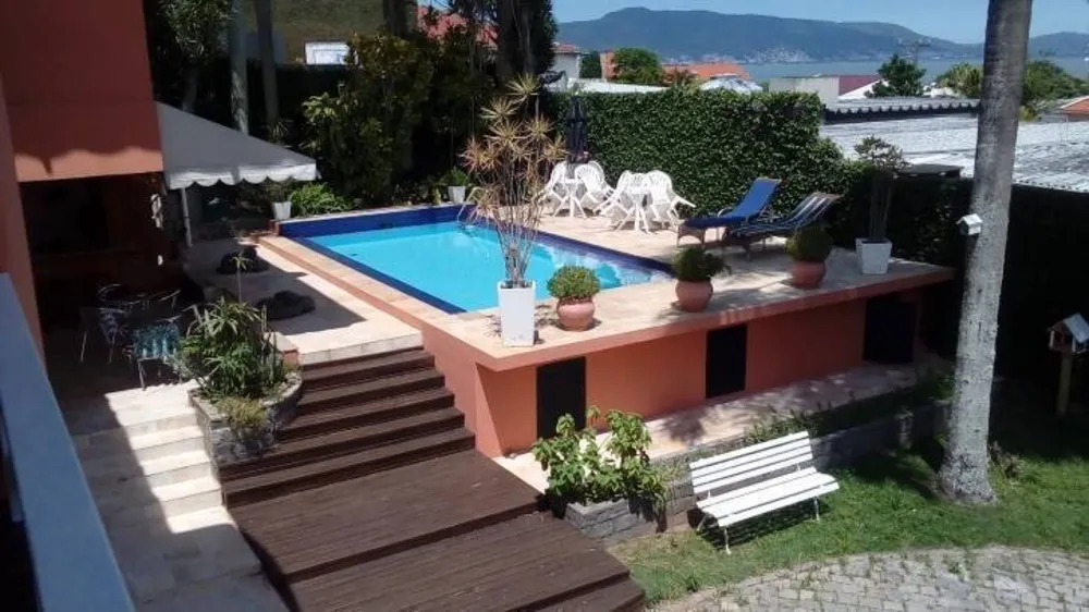Casa, 4 quartos, 360 m² - Foto 1