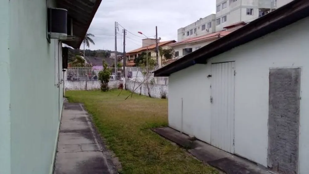 Depósito-Galpão, 200 m² - Foto 1
