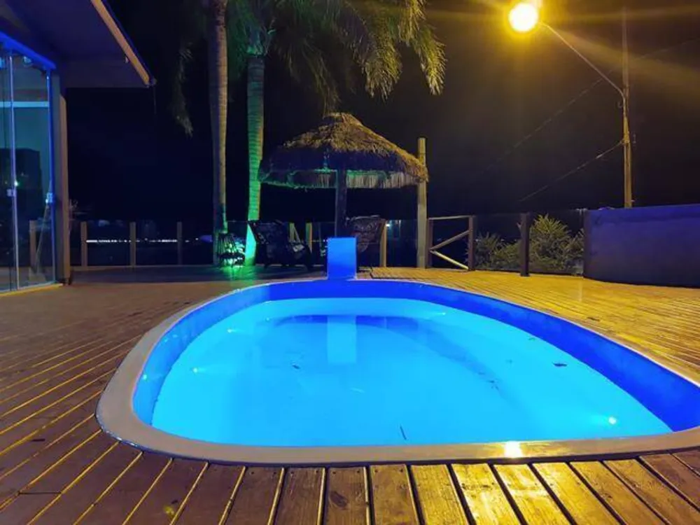 Casa, 3 quartos, 215 m² - Foto 3